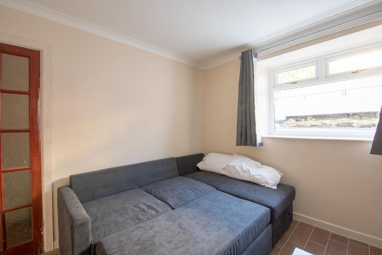 Host & Stay - Hanover Apartment Суонзи Екстериор снимка