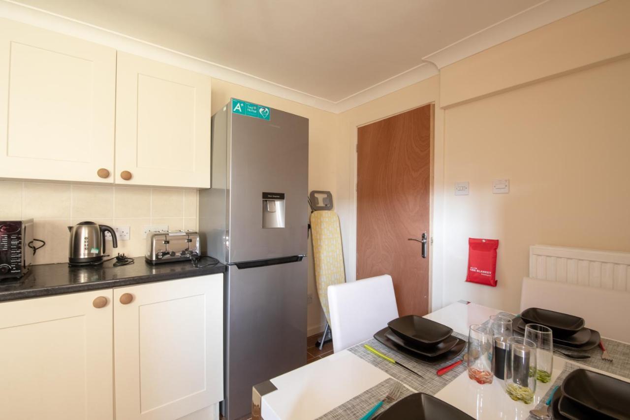 Host & Stay - Hanover Apartment Суонзи Екстериор снимка